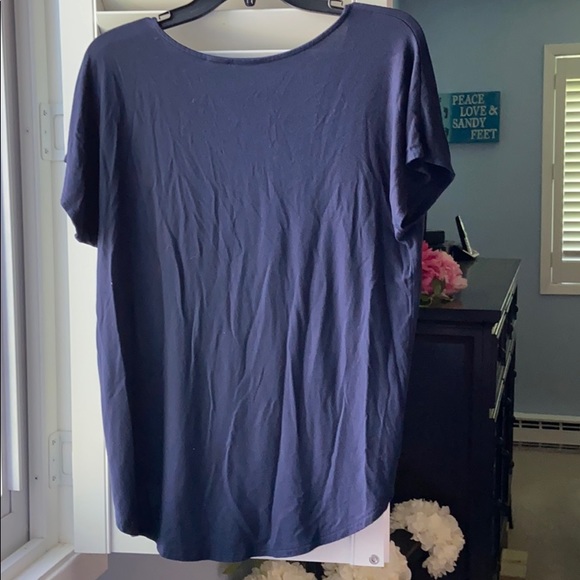 Navy casual top - Picture 2 of 3